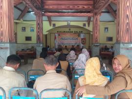 PAGUYUPAN LURAH DAN PAMONG KALURAHAN SE-KAPANEWON PATUK
