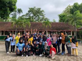 MAHASISWA KKN MANDIRI UNY 2025 GELAR SENAM SEHAT ANTI HIPERTENSI UNTUK MASYARAKAT PADUKUHAN BARAN