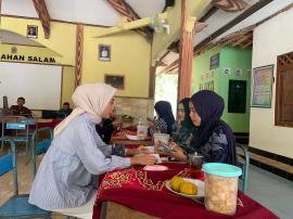 SETELAH IKD, WARGA LANJUT DAFTAR PERLINSOS DI BALAI KALURAHAN SALAM